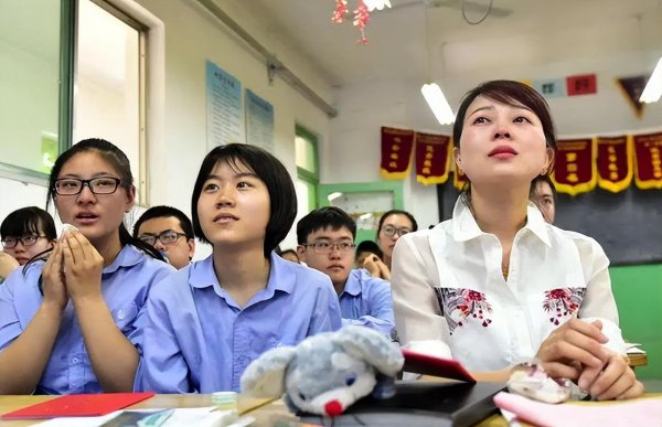 c9高校和985的差距