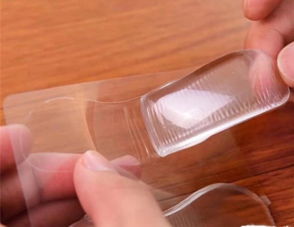 高跟鞋一走一掉怎么办