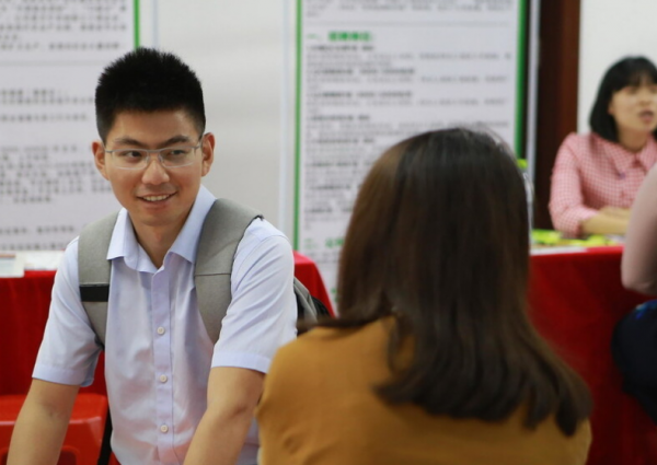 上学迁户口是个天坑