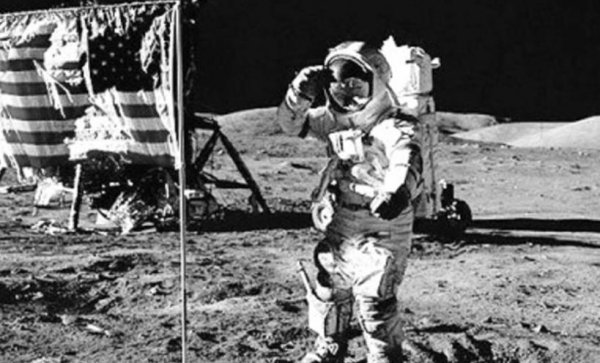 美国69年登月太恐怖了