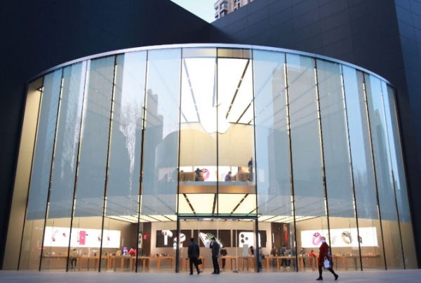 苹果11跟12哪个更值得入手