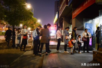 快递店一个月能挣多少钱 开个快递超市一个月能盈利多少