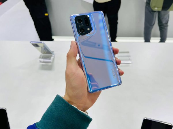 vivox80和oppofindx5哪个好性能更值得入手