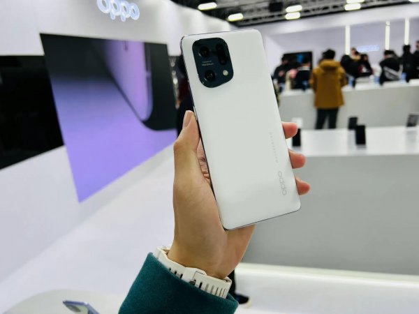 vivox80和oppofindx5哪个好性能更值得入手