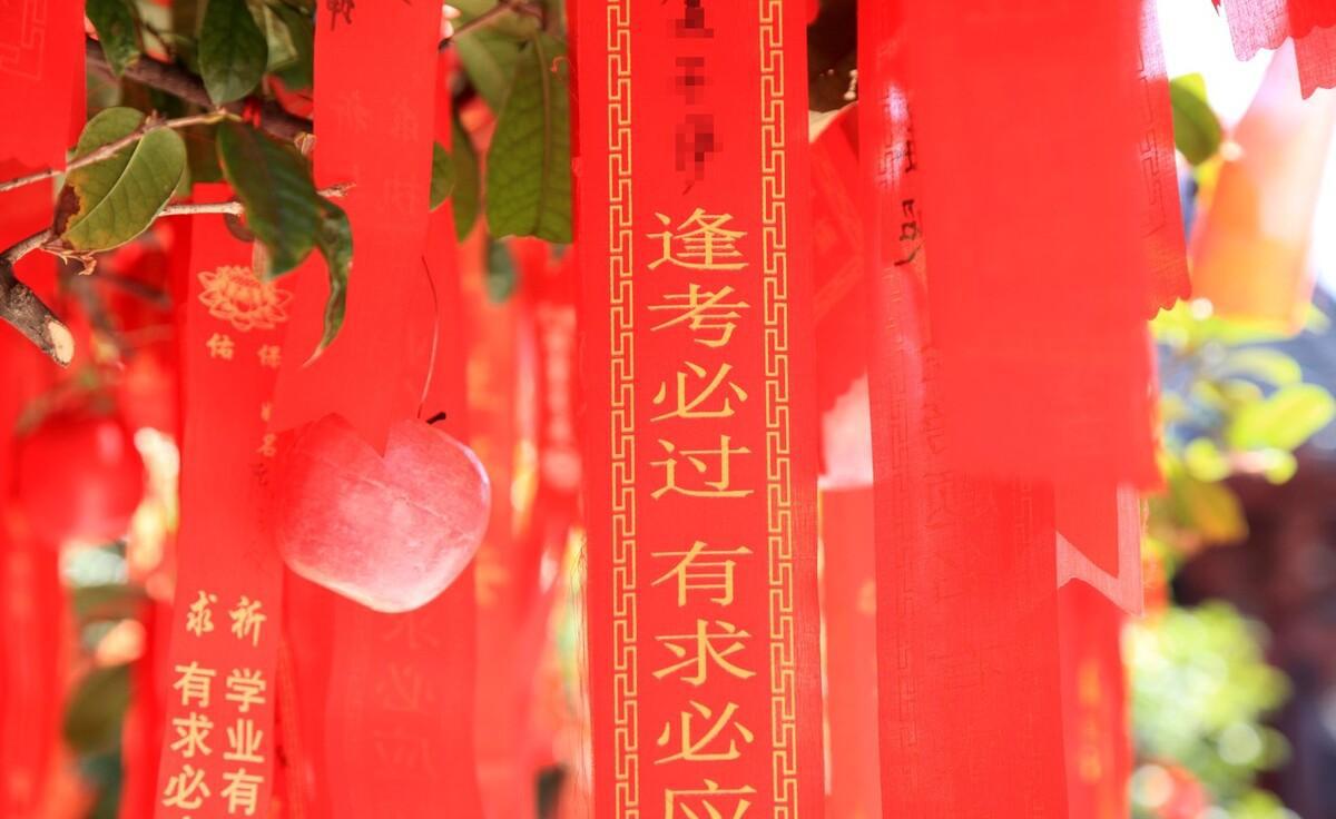 文殊菩萨诞辰日是哪天