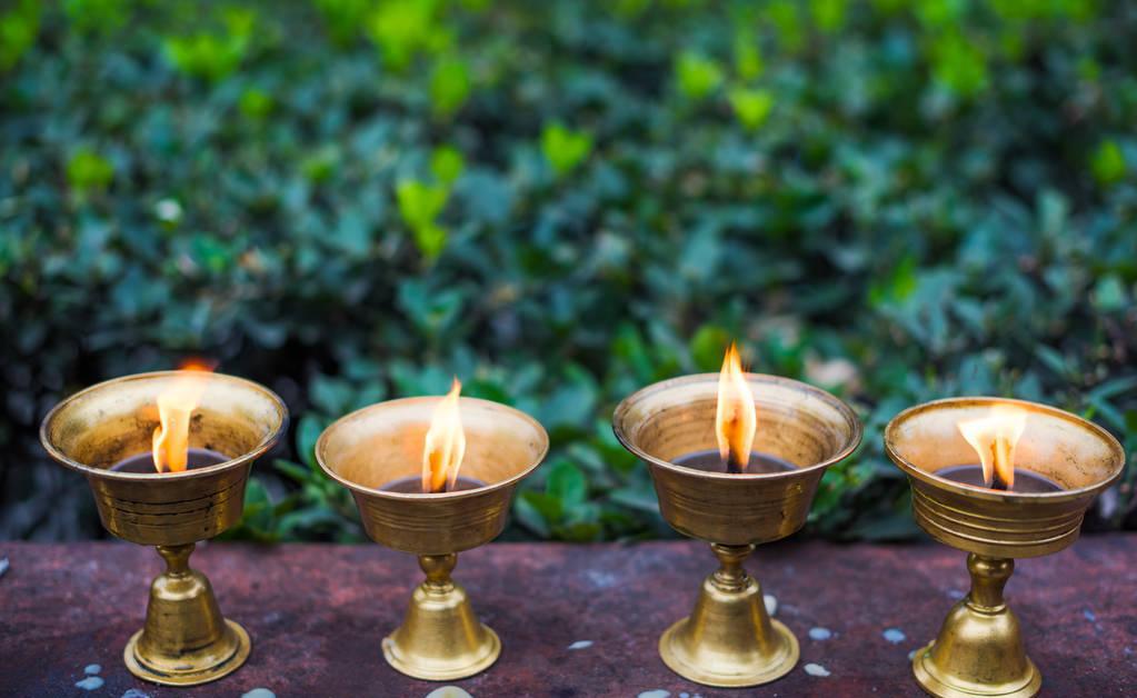 文殊菩萨诞辰日是哪天