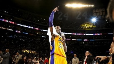 科比多少岁退役的 科比为何选择提前结束自己的职业生涯