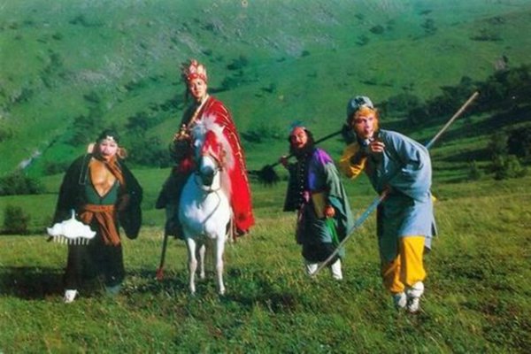 四大名著是谁写的