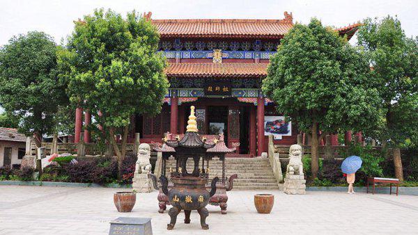 石首市属于湖北省哪个市