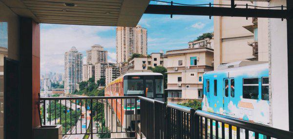 重庆面积相当于哪个省