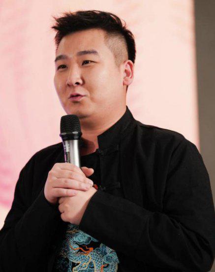 谢昀杉个人资料