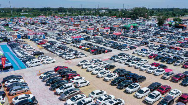 二手车贩子哪里来的大量资金