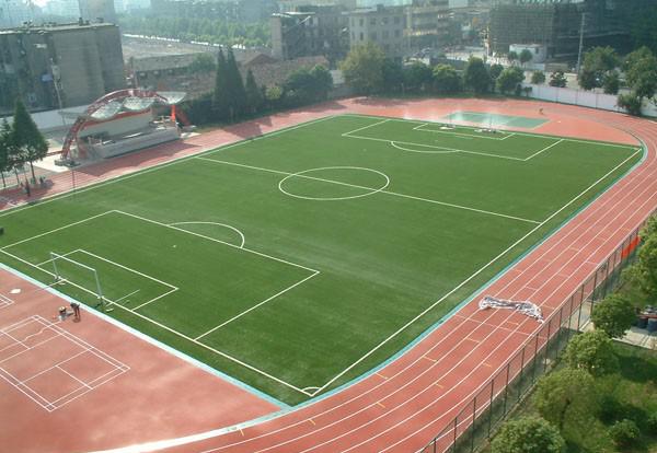 正规体育场塑胶跑道一圈多少米