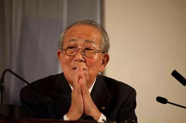 日本的稻盛和夫是什么人