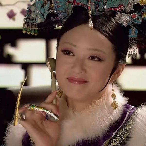 乾隆真正的生母是谁