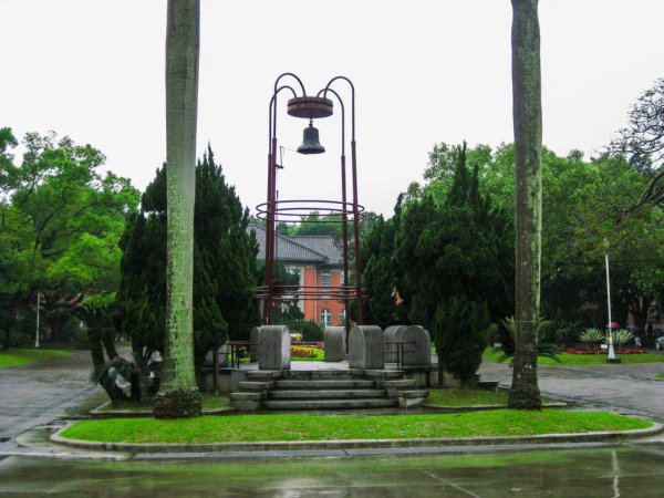 傅斯年生平简介