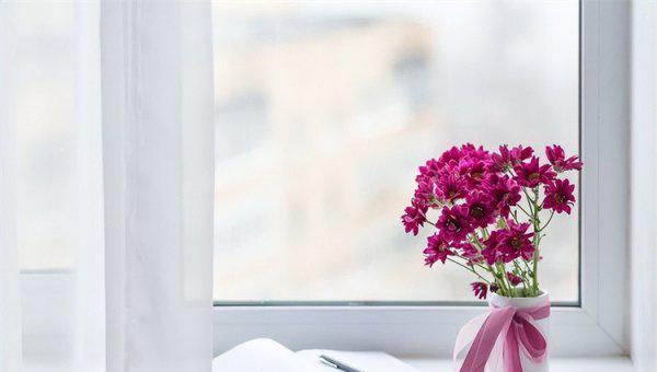 女的离婚带女儿最好别再婚了