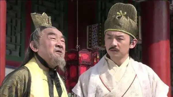 雷佳音个人资料