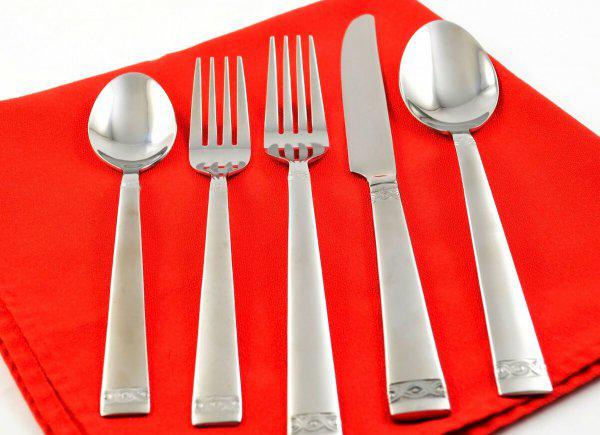 不锈钢表面污渍处理最佳方法