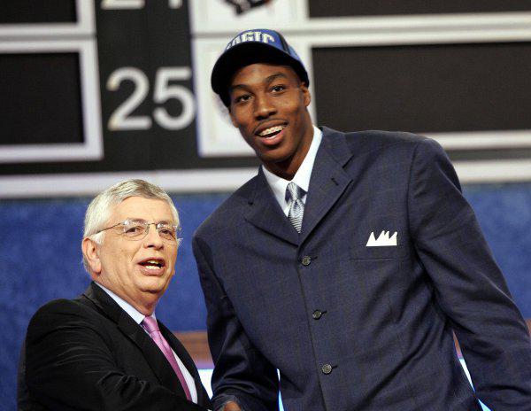 霍华德身高有多高