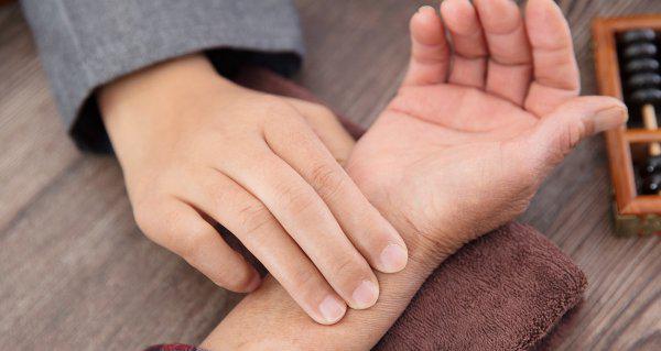 医不叩门什么意思