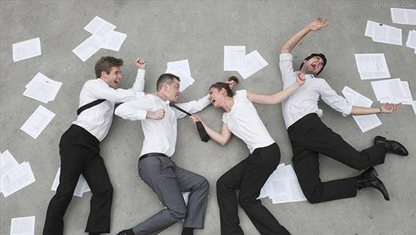 被开除了可以赔偿几个月