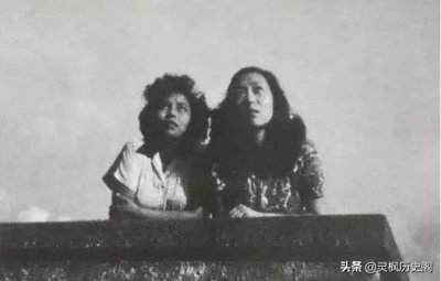 手心向上是什么意思 手心向下和手心向上表示什么含义