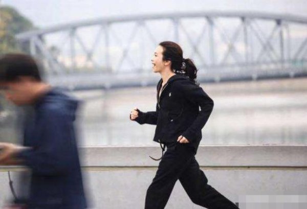 莫文蔚的腿保险多少钱