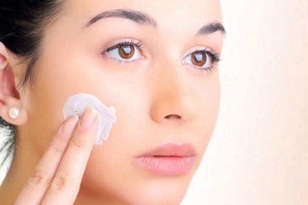 化完妆很快就暗沉了怎么回事