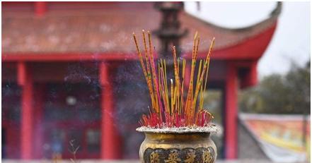 礼佛上香的正确姿势及礼仪