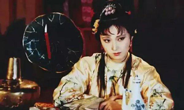 曹雪芹写的红楼梦有几回