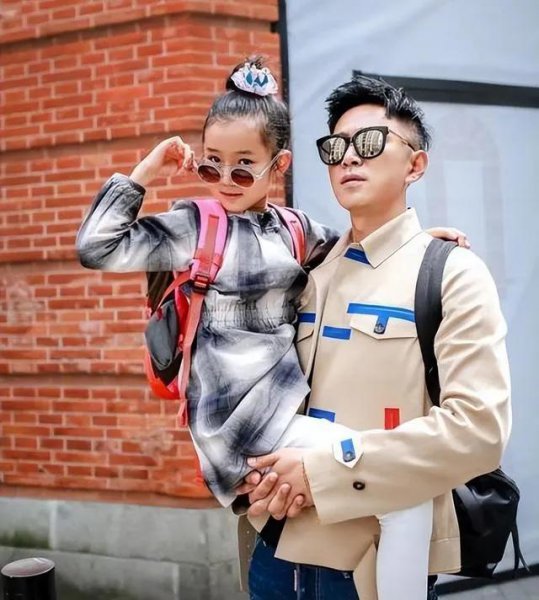 高鑫老婆王一楠生活现状