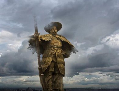 周朝为什么自降为天子 为什么周朝从人皇变成天子了