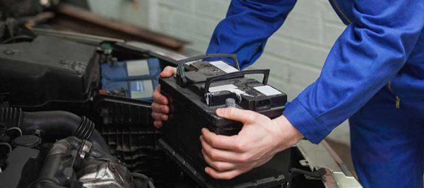 汽车电瓶多久换一次