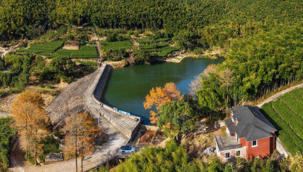 五险一金比例单位和个人