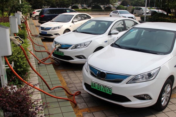 新能源车和汽油车哪个好