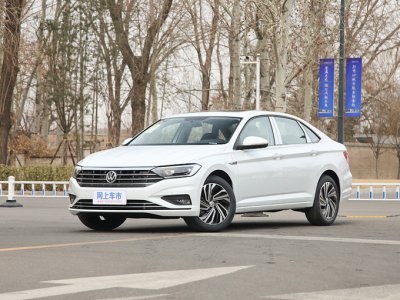 丰田卡罗拉和速腾哪个车好一点 哪款车更值得买