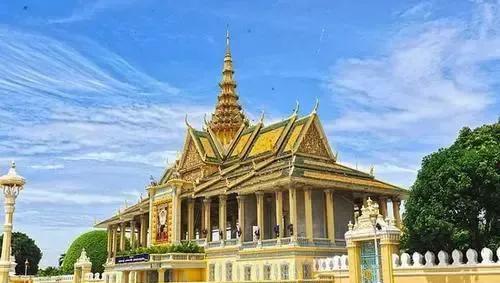 柬埔寨说什么语言为主