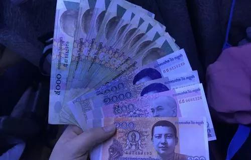 柬埔寨说什么语言为主