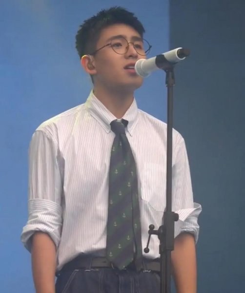 焦迈奇个人资料简介