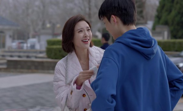 唐艺昕和张若昀怎么认识的