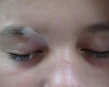 长寿眉预示什么象征