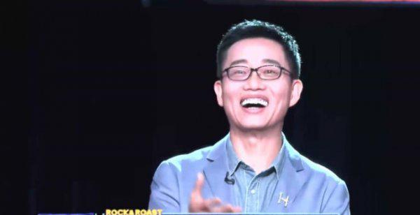 周奇墨为什么称呼周老板