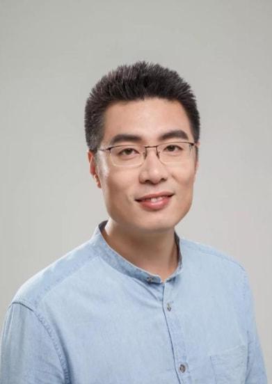 周奇墨为什么称呼周老板