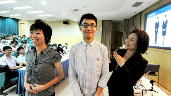 普通人怎么考公务员和条件