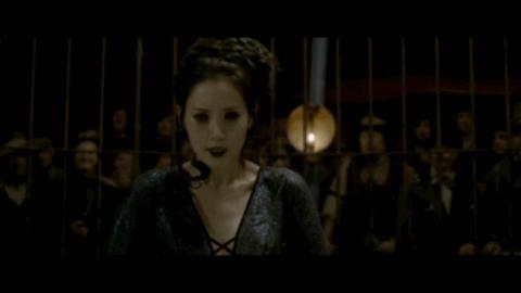 纳吉尼为什么跟了伏地魔