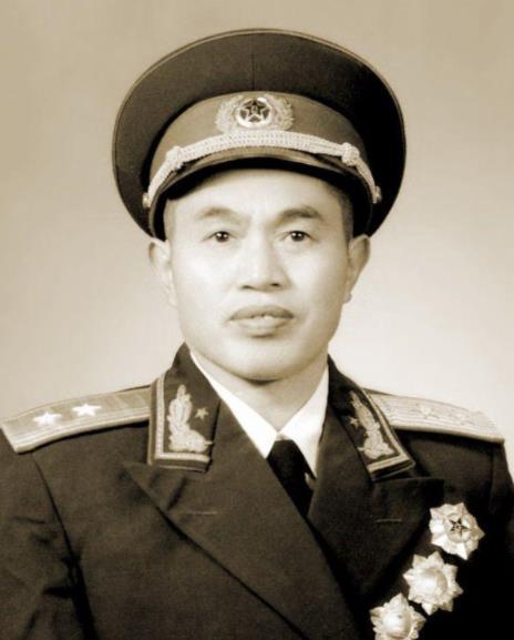 中国公认的第一枪神是哪位