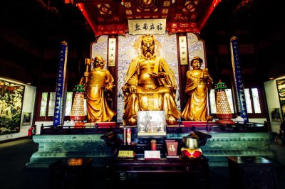 城隍庙供奉的是哪位神仙 城隍爷是位什么样的神明