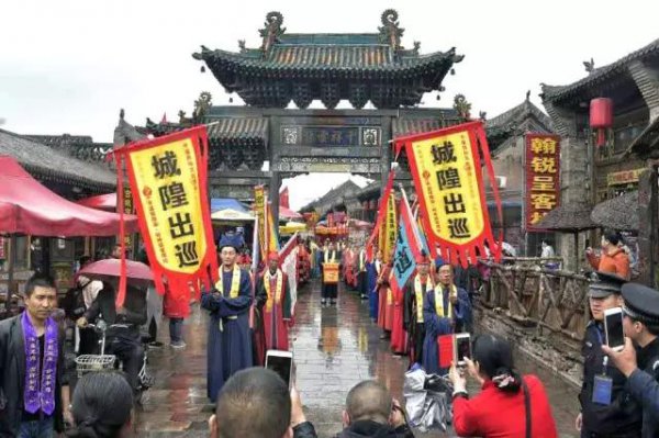 城隍庙供奉的是哪位神仙