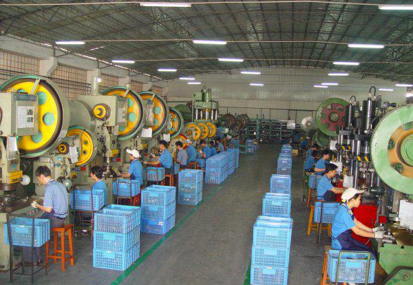 女生进什么厂工作轻松